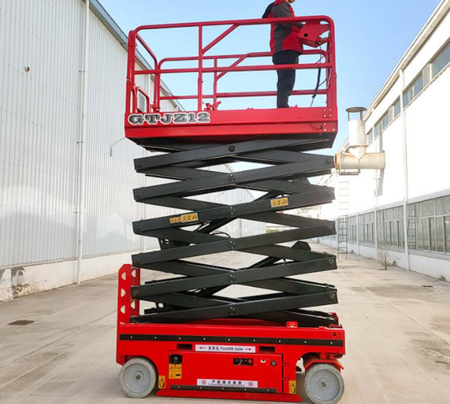 昆明自行走移动式升降机